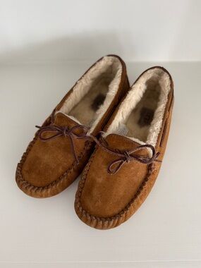 UGG Chestnut Brown Suede Moccasin Slippers with Shearling Lining